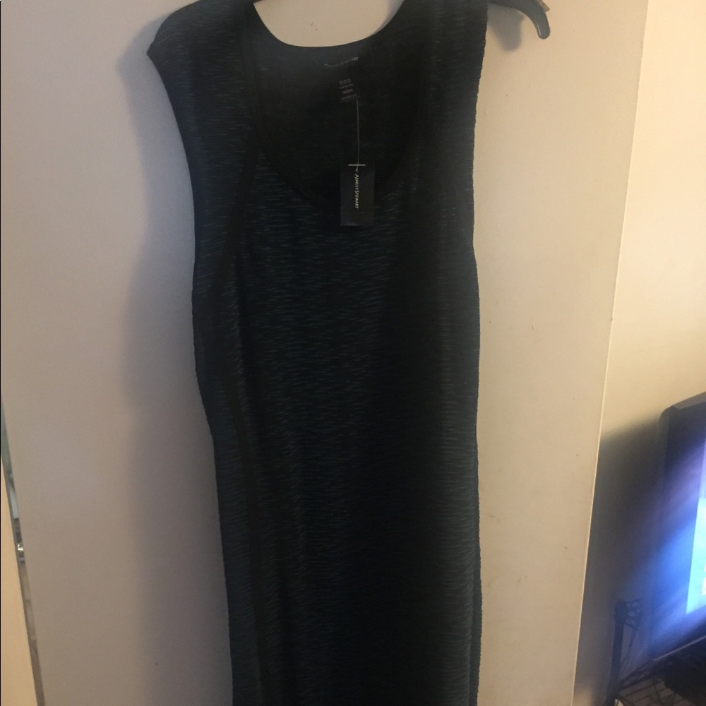 Sleeveless bondage dress
